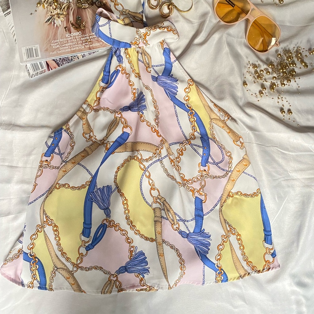 Sleeveless Blouse